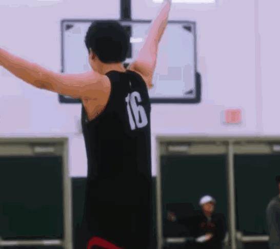 底特律活塞训练开放日，赛前外线爆发引欢呼，CBA季后赛在即，细节决定成败 -lck电竞平台