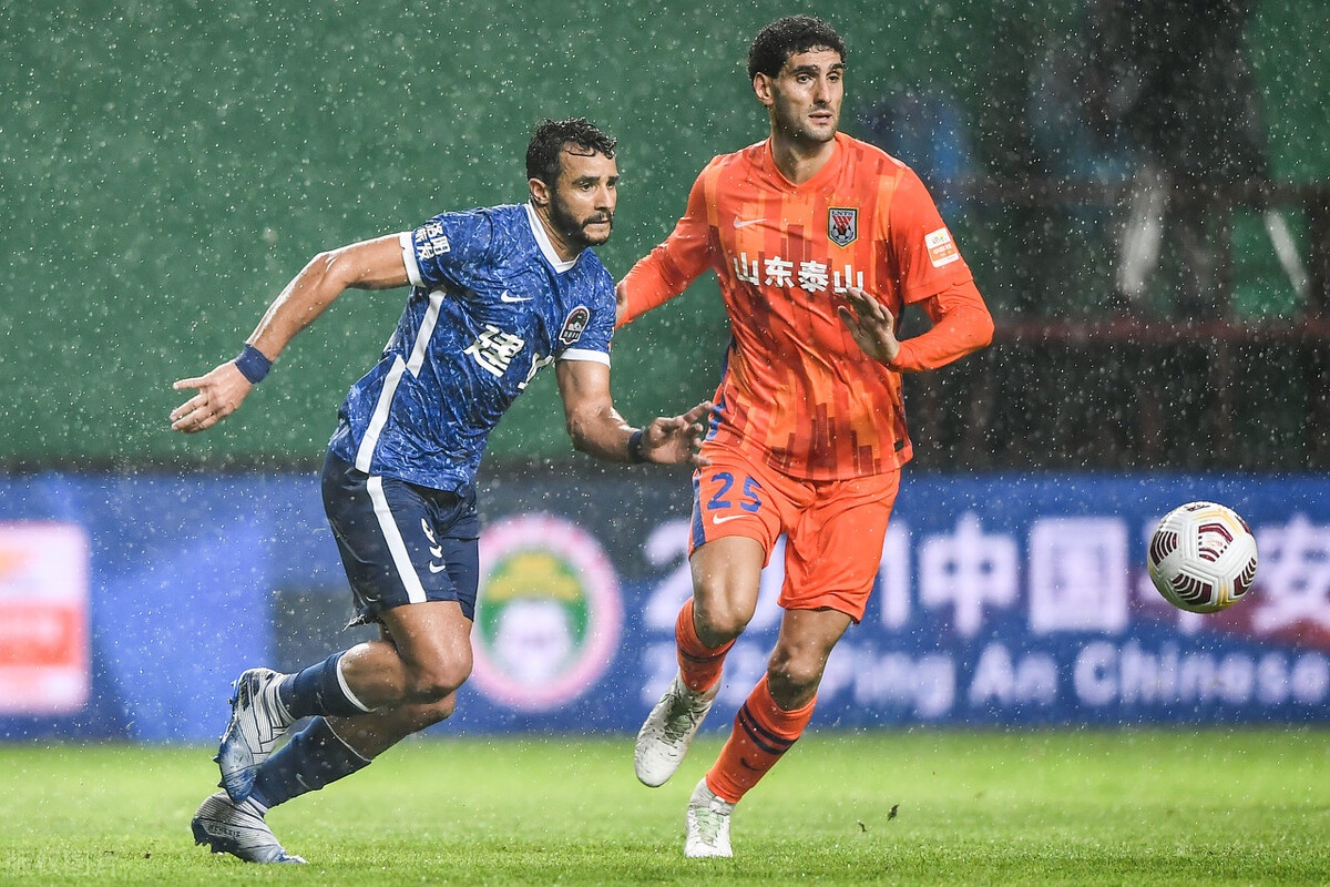 中超赛程吃紧；尤文图斯冲刺阶段造点机会；话题不断；身体对抗强度拉满 